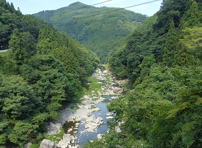 三波石峡